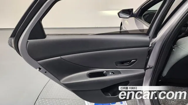 Hyundai AVANTE Новый Avante (CN7) — Фото автомобиля 24