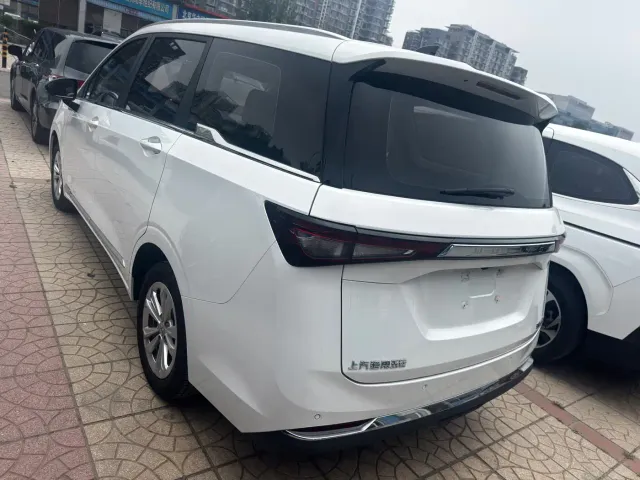Wuling Jiachen — Фото автомобиля 15