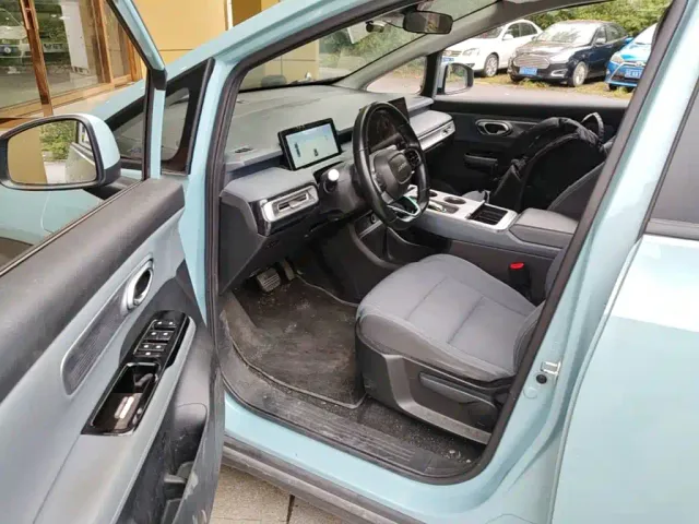 GAC Aion Y — Фото автомобиля 15