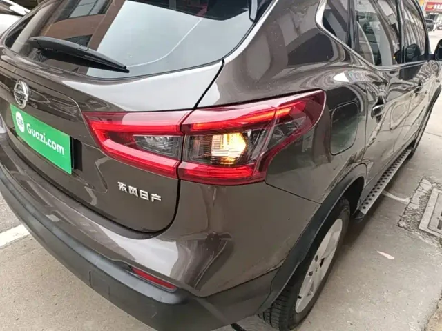 Nissan Qashqai — Фото автомобиля 7