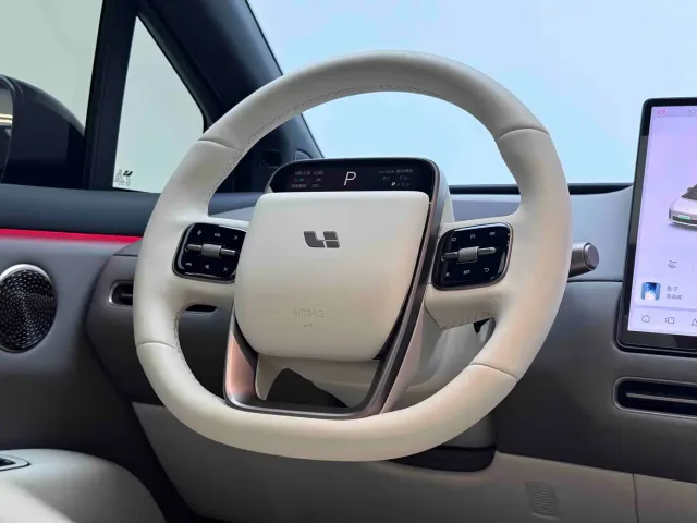 Li Auto i6 — Фото автомобиля 11