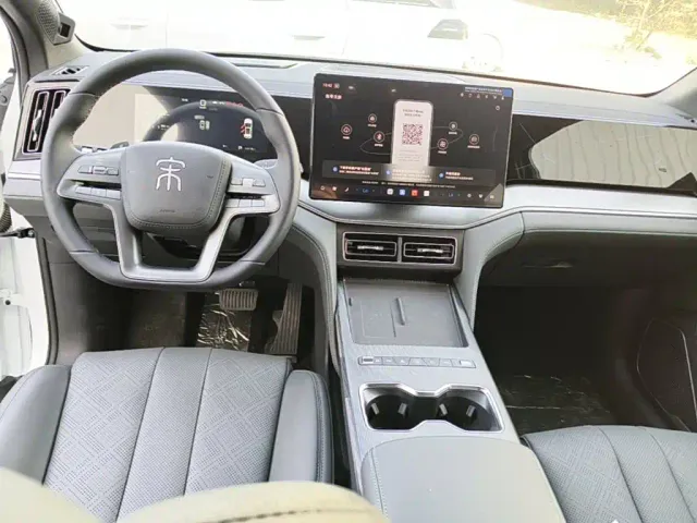 BYD Song L DM-i — Фото автомобиля 9