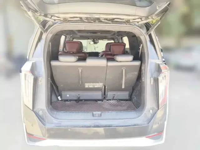 GAC Trumpchi M8 — Фото автомобиля 5