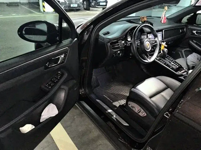 Porsche Macan — Фото автомобиля 17