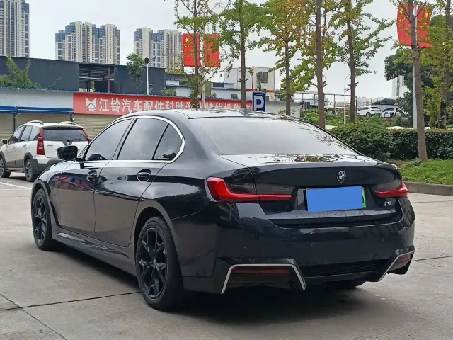 BMW i3 — Фото автомобиля 7