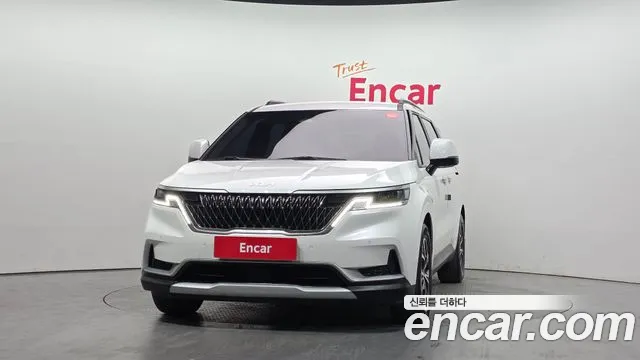 Kia Canival Carnival 4 поколение Бензин 11 мест Prestige — Фото автомобиля 3