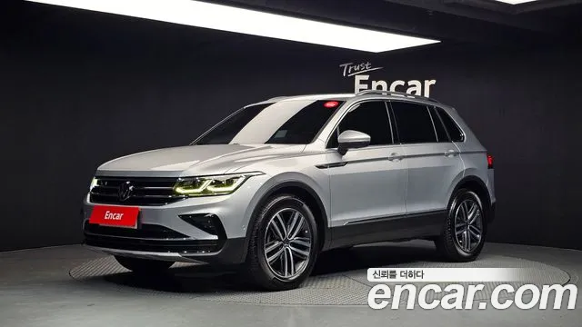Фотография автомобиля — Volkswagen Tiguan