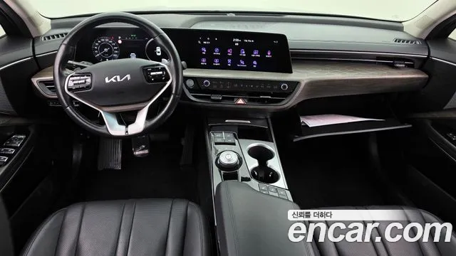 Kia K8 — Фото автомобиля 7