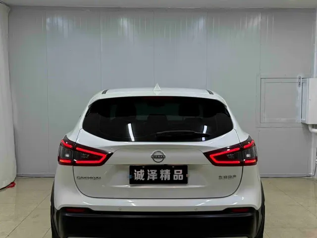 Nissan Qashqai — Фото автомобиля 5