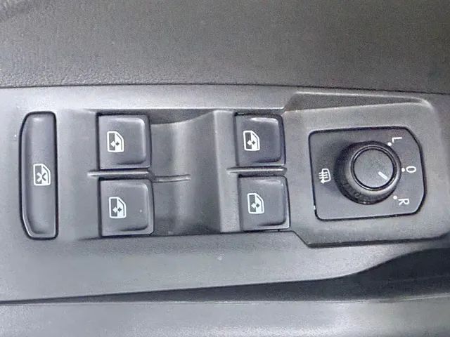 Volkswagen T-Cross — Фото автомобиля 14