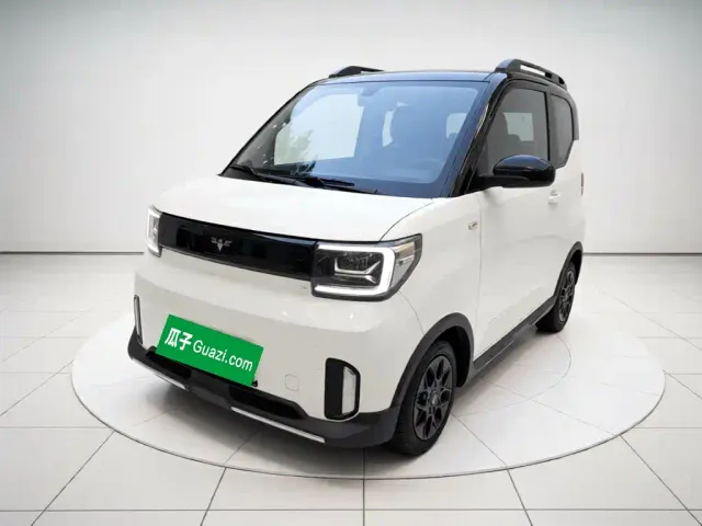 Фотография автомобиля — Wuling Hongguang Mini EV
