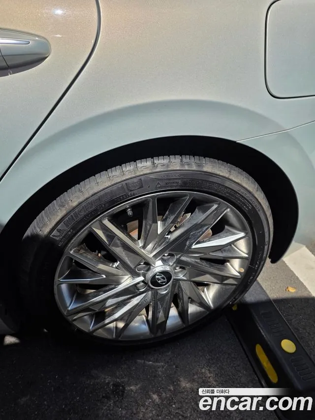 Hyundai Grandeur Grandeur (New) — Фото автомобиля 13