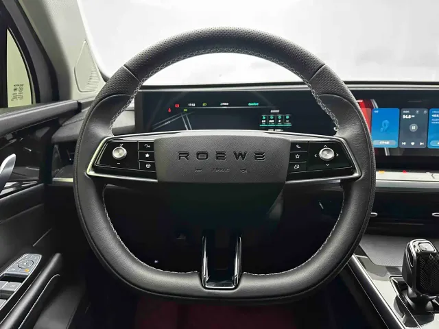 Roewe RX5 Max — Фото автомобиля 12