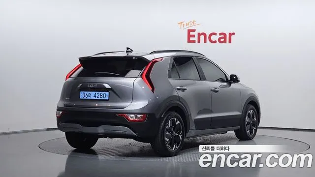 Kia Niro New — Фото автомобиля 2