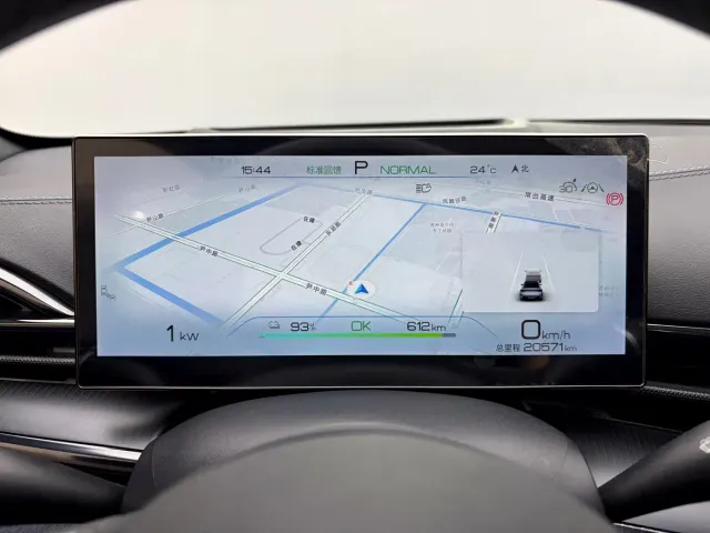 BYD Seal — Фото автомобиля 16