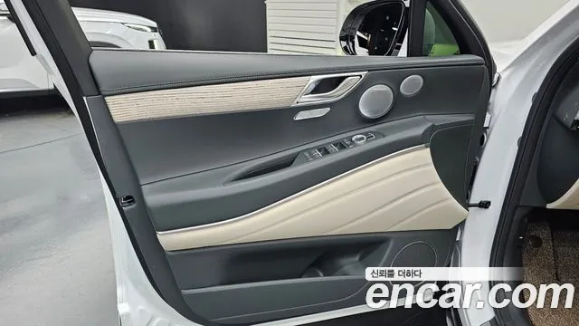 Genesis GV80 2.5T Бензин AWD — Фото автомобиля 23