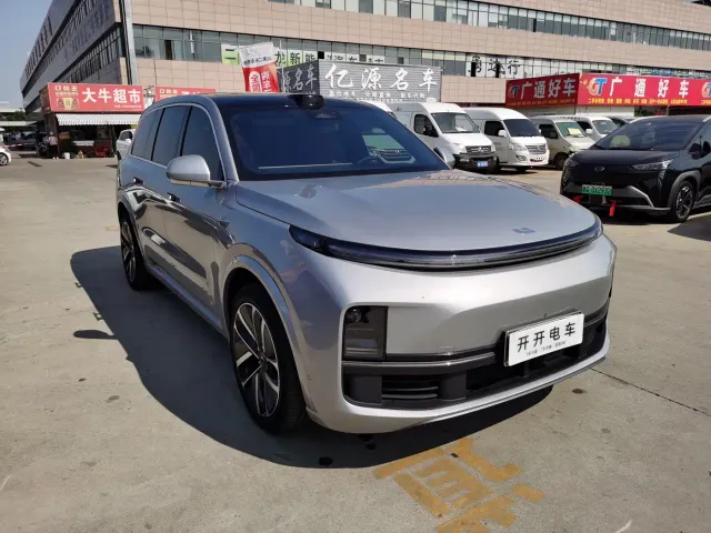 Li Auto L9 — Фото автомобиля 3