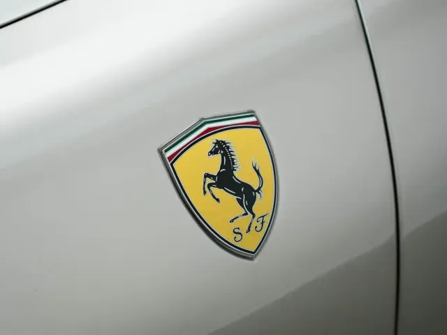 Ferrari Roma — Фото автомобиля 8