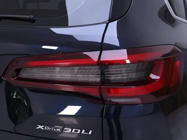 BMW X5 — Фото автомобиля 9
