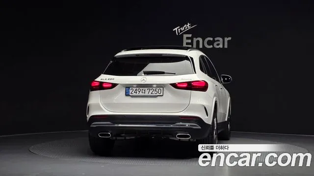 Mercedes-Benz GLA-Class H247 — Фото автомобиля 4