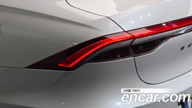 Hyundai Grandeur New — Фото автомобиля 8