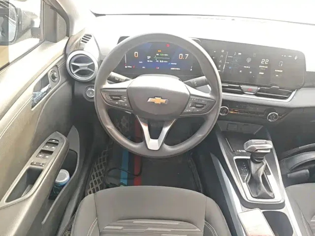 Chevrolet Monza — Фото автомобиля 10