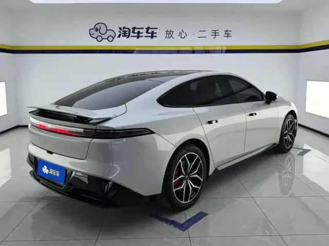 Dongfeng eπ 007 — Фото автомобиля 3