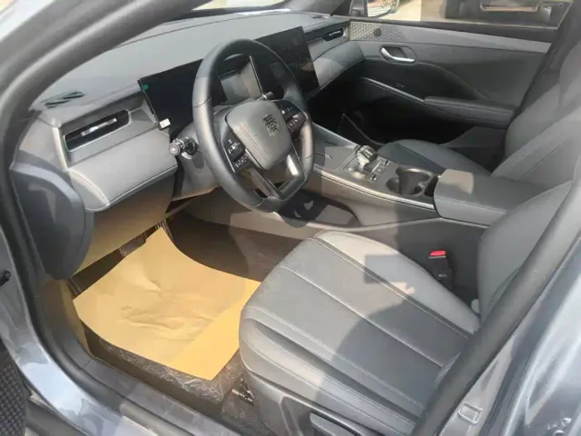 BYD Qin PLUS — Фото автомобиля 4