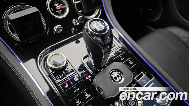 Bentley Continental — Фото автомобиля 9