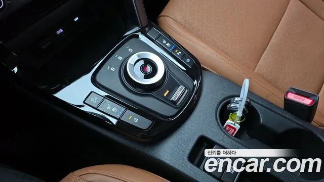 Kia Seltos Бензин 1.6 турбо 2WD — Фото автомобиля 9