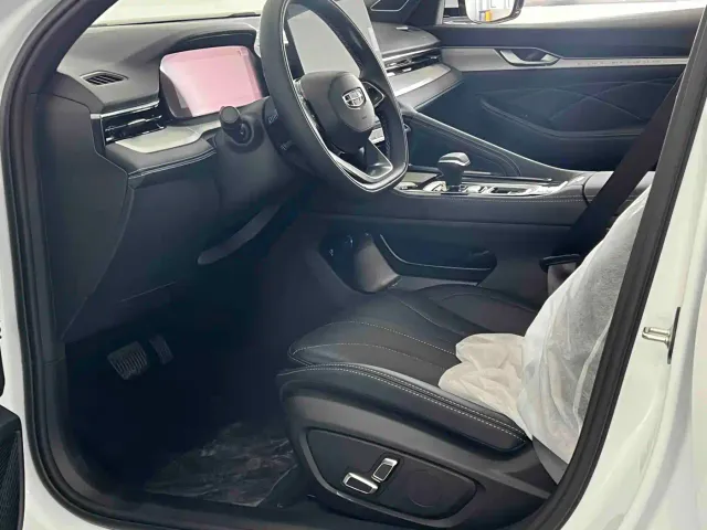Geely Xingrui — Фото автомобиля 10