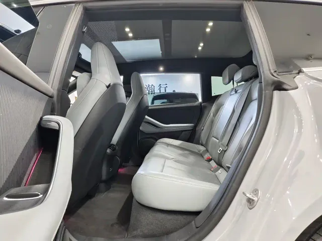 Nio ET5 Touring — Фото автомобиля 10