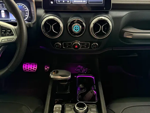 BAIC BJ40 — Фото автомобиля 15