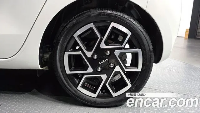 Kia RAY Новый Kia Ray Signature — Фото автомобиля 17