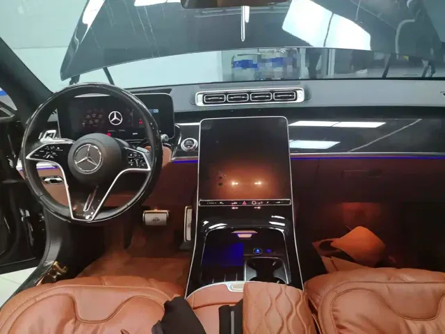 Mercedes-Benz Maybach S-Class — Фото автомобиля 12
