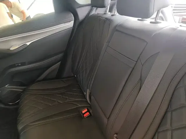 BYD Sealion 07 EV — Фото автомобиля 16