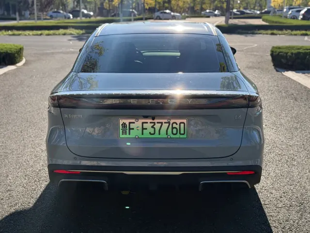 Geely Galaxy L6 — Фото автомобиля 5