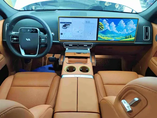 Li Auto L7 — Фото автомобиля 10