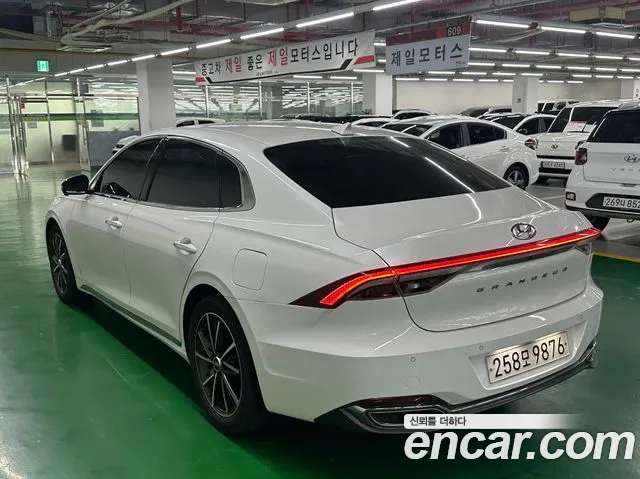 Hyundai Grandeur Grandeur (New) — Фото автомобиля 7