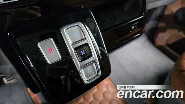Hyundai Staria — Фото автомобиля 12