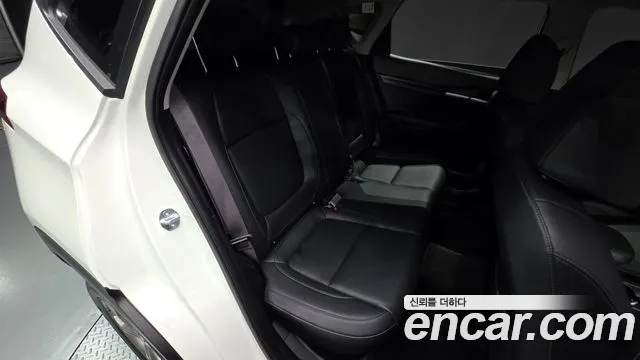 Kia Seltos — Фото автомобиля 16