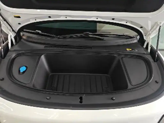 Li Auto i6 — Фото автомобиля 19
