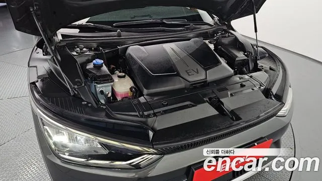 Kia EV6 — Фото автомобиля 6