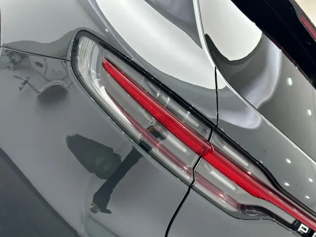 Porsche Macan — Фото автомобиля 20