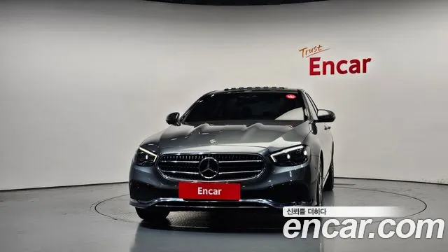 Mercedes-Benz E-Class E-класс W213 E350 4MATIC Avantgarde — Фото автомобиля 3