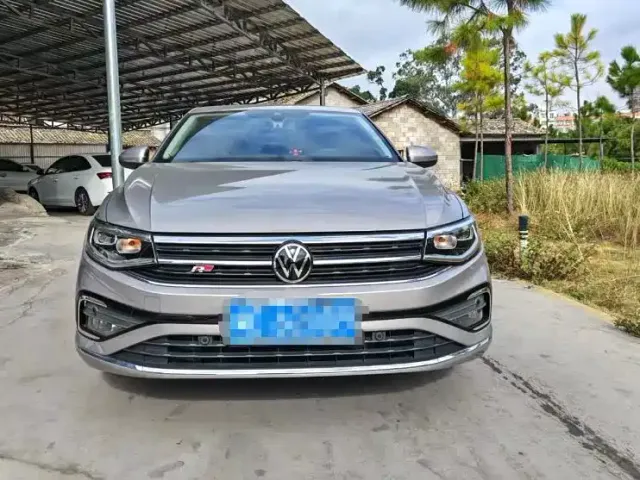 Volkswagen Bora — Фото автомобиля 3