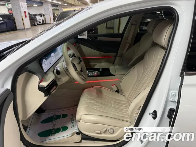 Genesis G80 Бензин 2.5 турбо AWD — Фото автомобиля 10