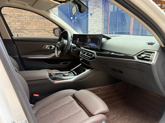 BMW 3 Series — Фото автомобиля 26