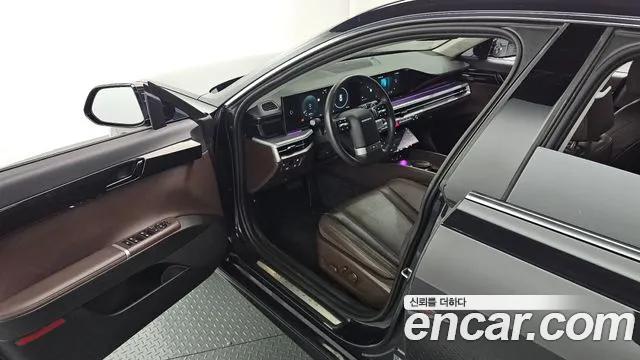 Hyundai Grandeur GN7 — Фото автомобиля 17