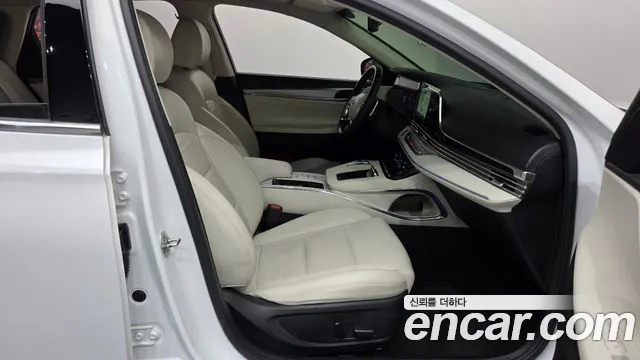 Hyundai Grandeur Новый Grandeur IG — Фото автомобиля 22